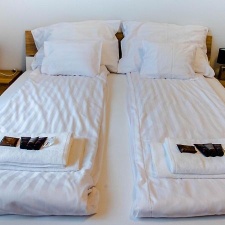 Molnar Apartment Cozy City Center Retreat For 2 Ac & Perfect Location! Budapest Esterno foto