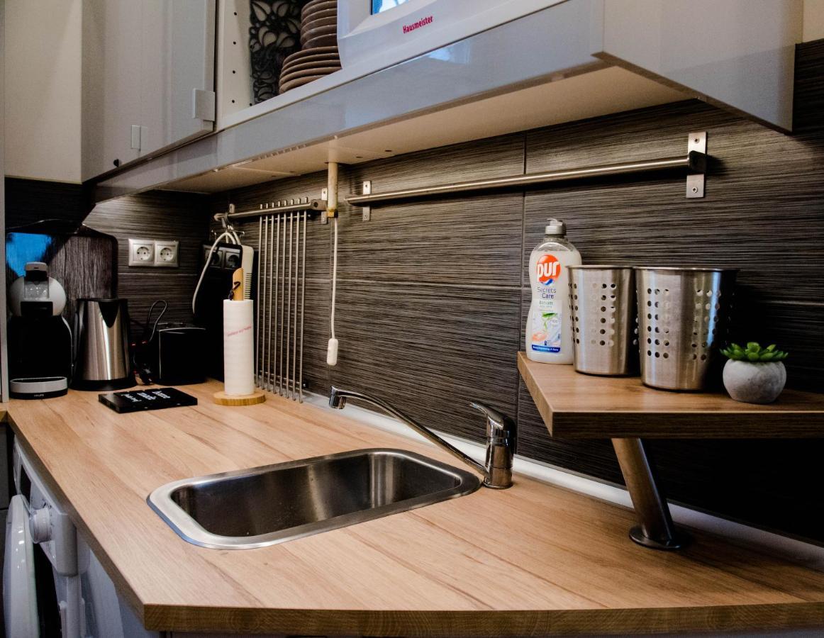 Molnar Apartment Cozy City Center Retreat For 2 Ac & Perfect Location! Budapest Esterno foto