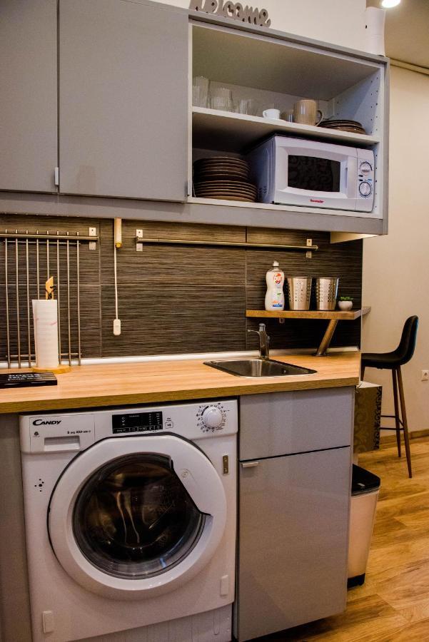 Molnar Apartment Cozy City Center Retreat For 2 Ac & Perfect Location! Budapest Esterno foto